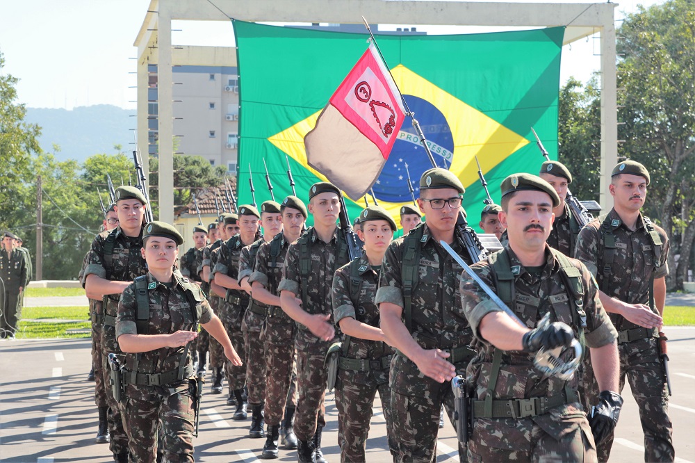 Exército Brasileiro celebra 374 anos