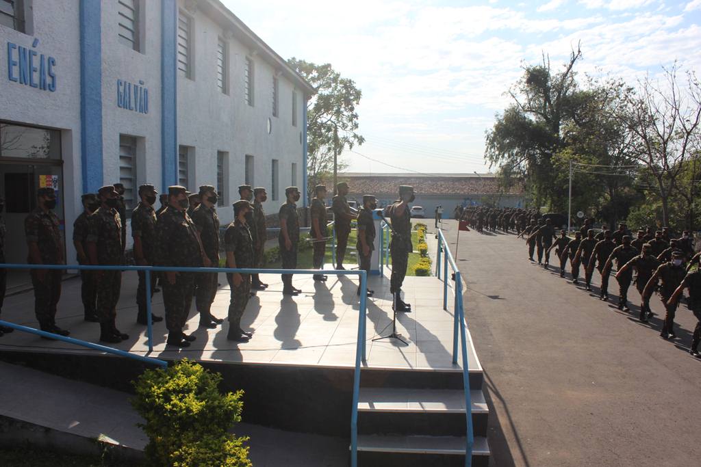 Comando e integrantes do 12º BE Cmb Bld lamentam a morte prematura