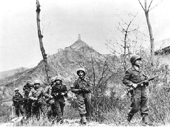 Soldados da FEB no segundo asalto da batalha de Monte Castelo